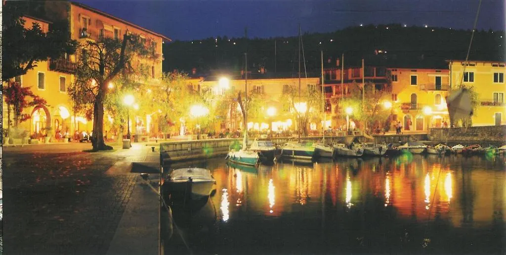 Hotel Eden Torri Del Benaco