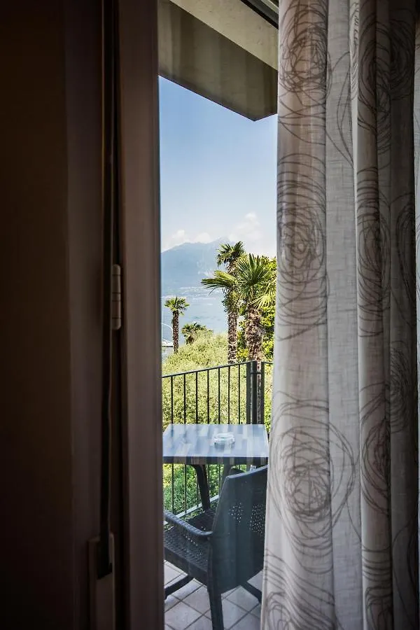 ***  Hotel Eden Torri Del Benaco Italia