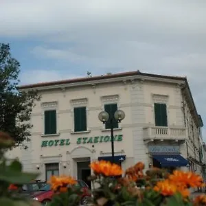 Stazione 3*, Livorno Italia