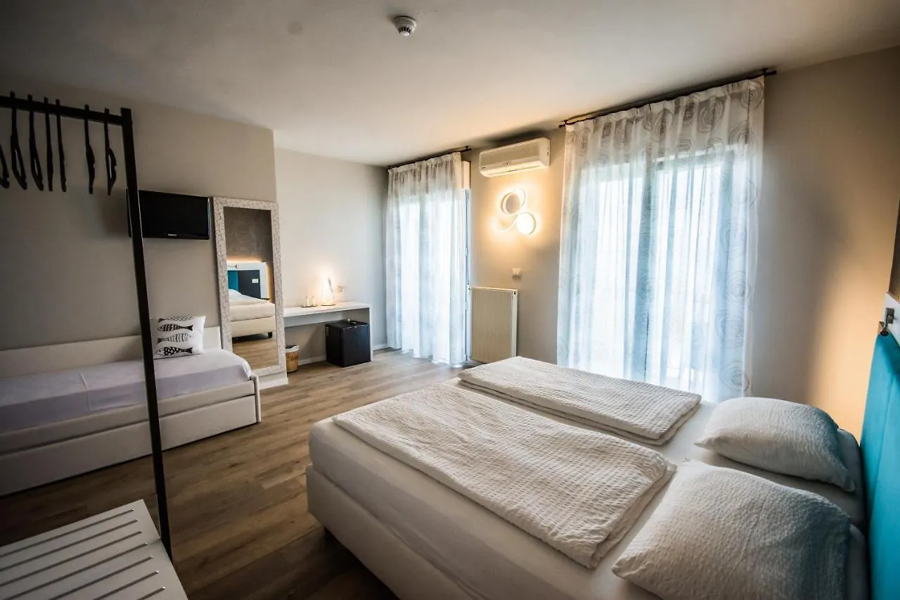 Hotel Eden Torri Del Benaco