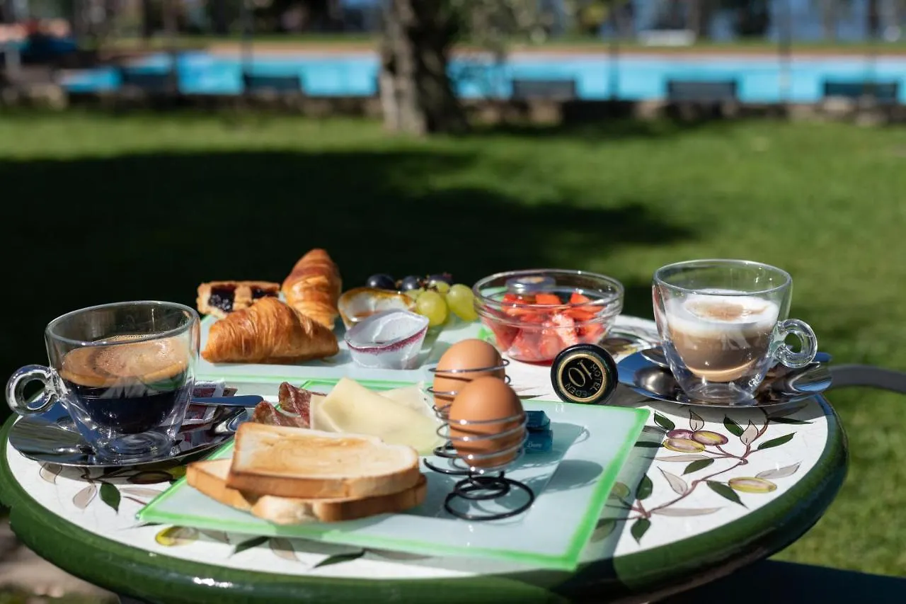 ***  Hotel Eden Torri Del Benaco Ιταλία