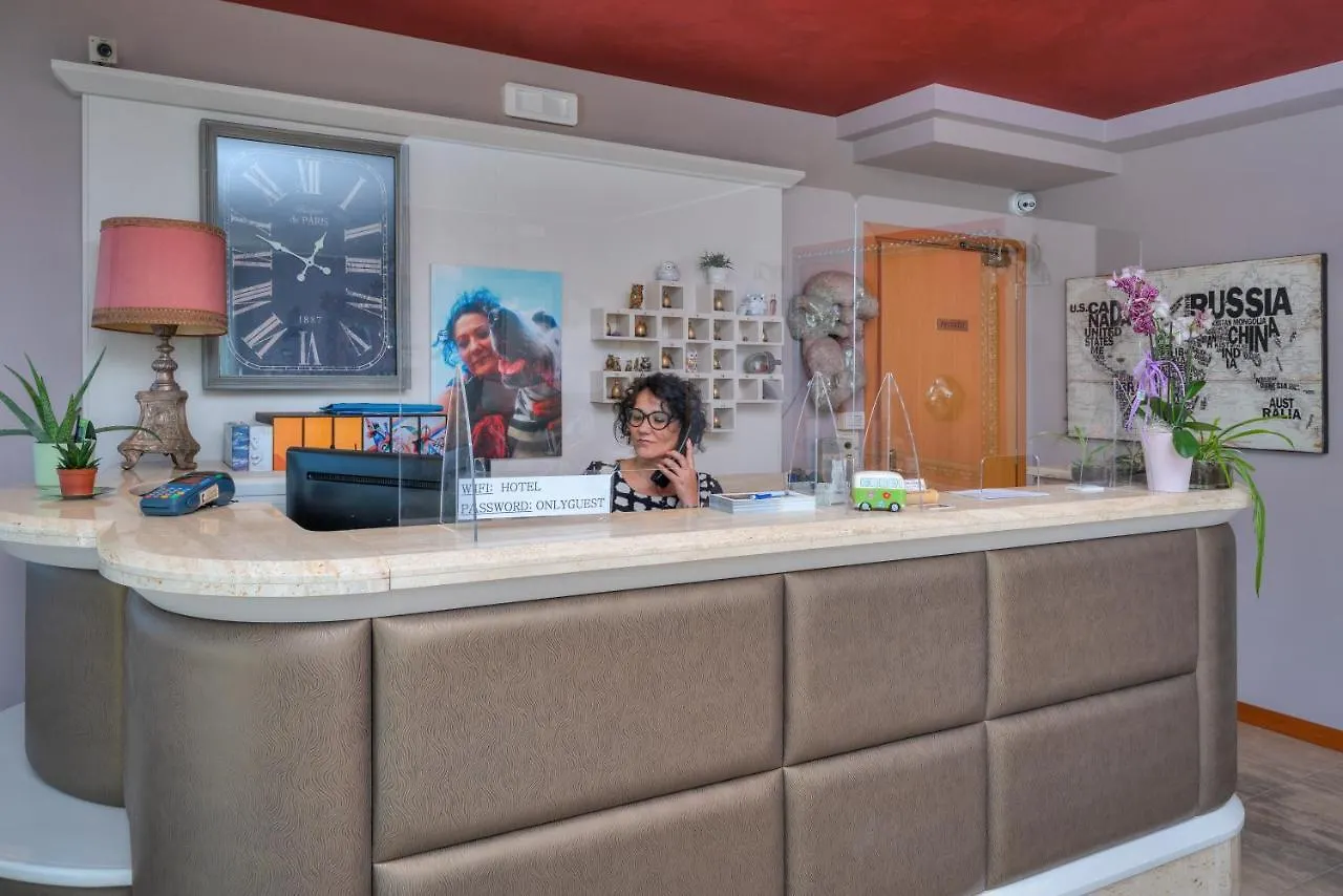 ***  Hotel Eden Torri Del Benaco Ιταλία